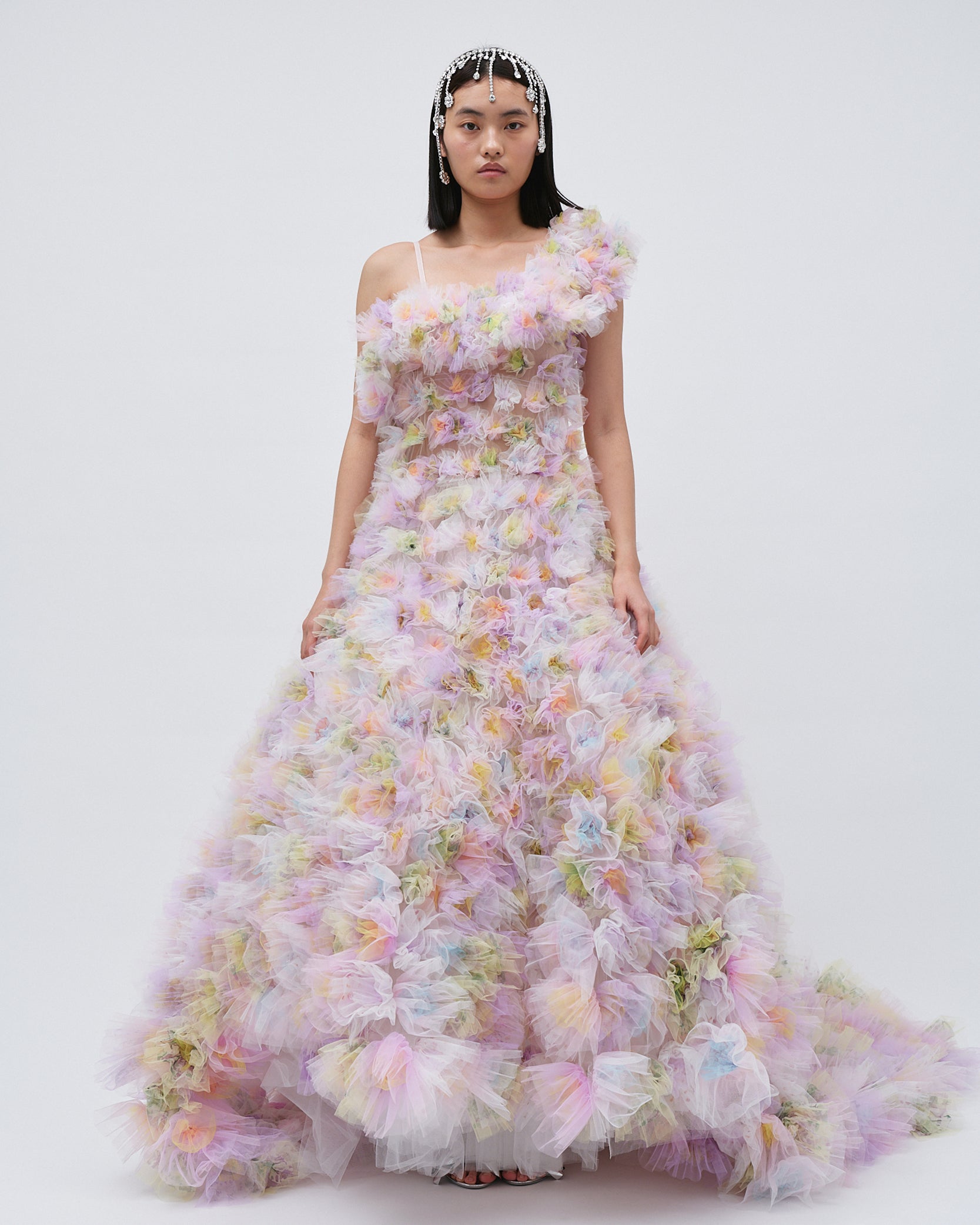 AIR-FLOWERS CLUSTERED BRIDAL GOWN