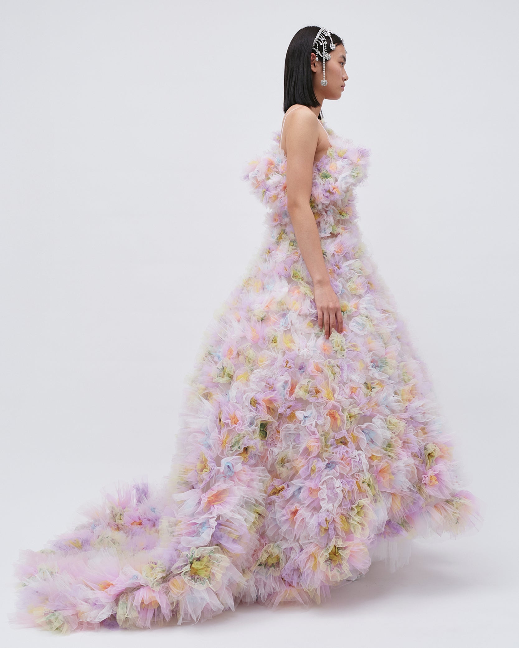 AIR-FLOWERS CLUSTERED BRIDAL GOWN