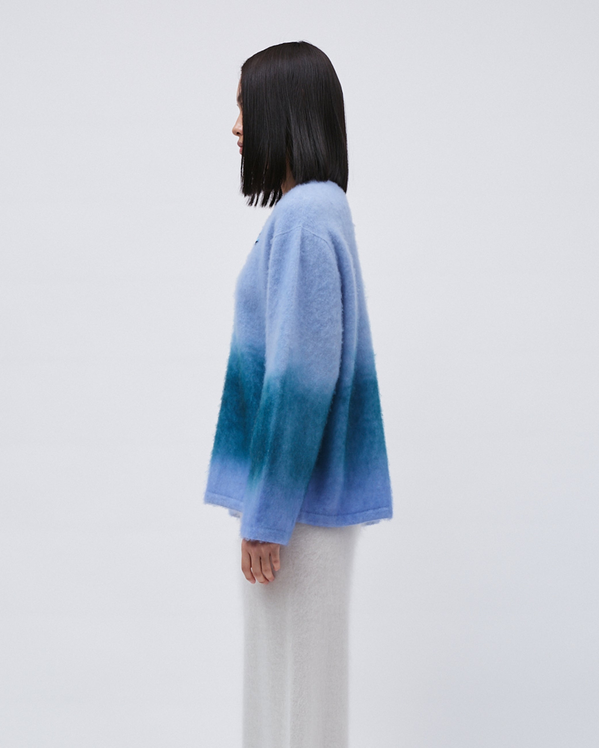 WOMENS JUMPER SWETER TOP GRADIENT KNITED BLUE WITH EMBROIDERY RELAXED FIT