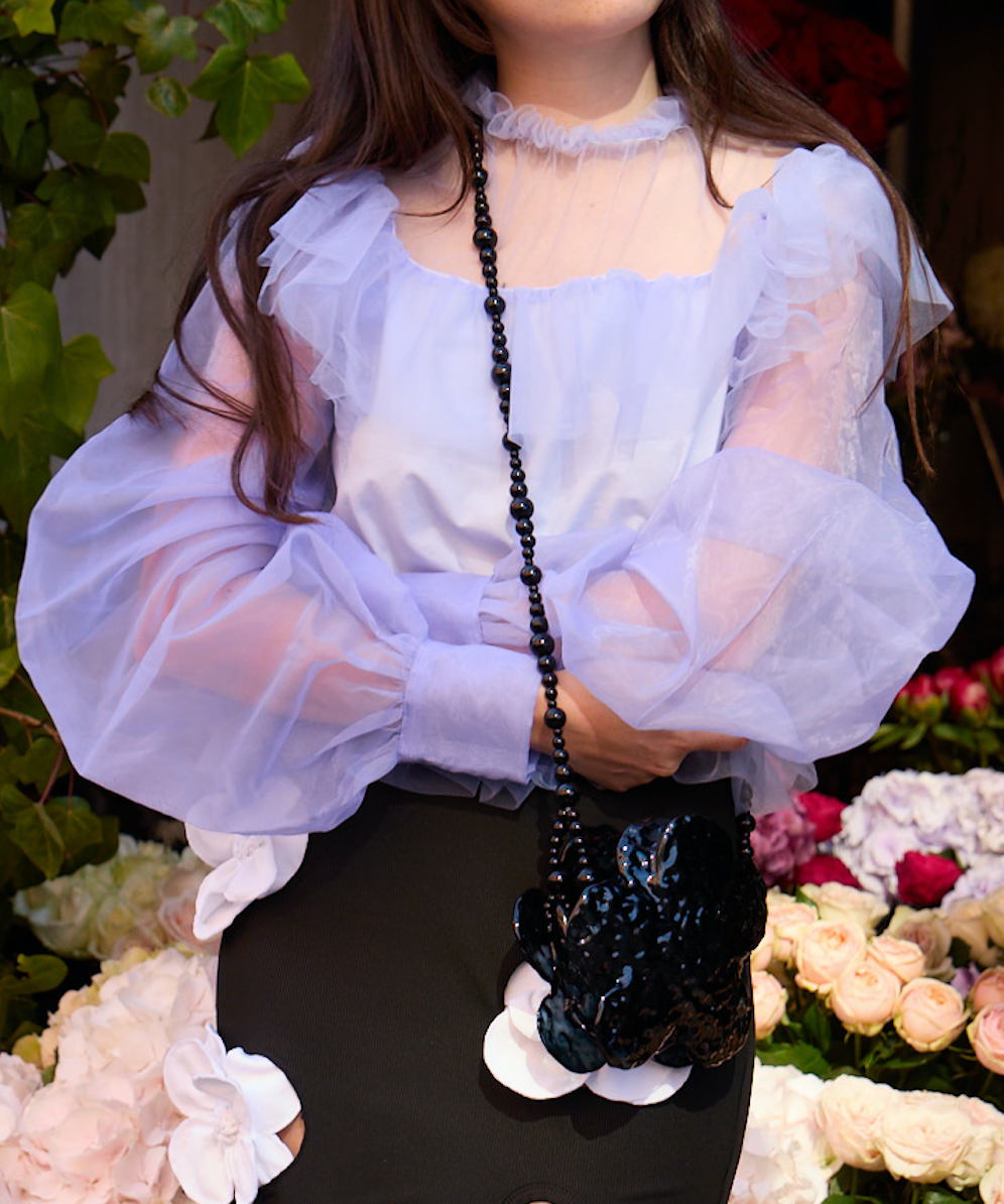 TRANSPARENT ORGANZA FABRIC RUGGLES BALLON SLEEVES TOP