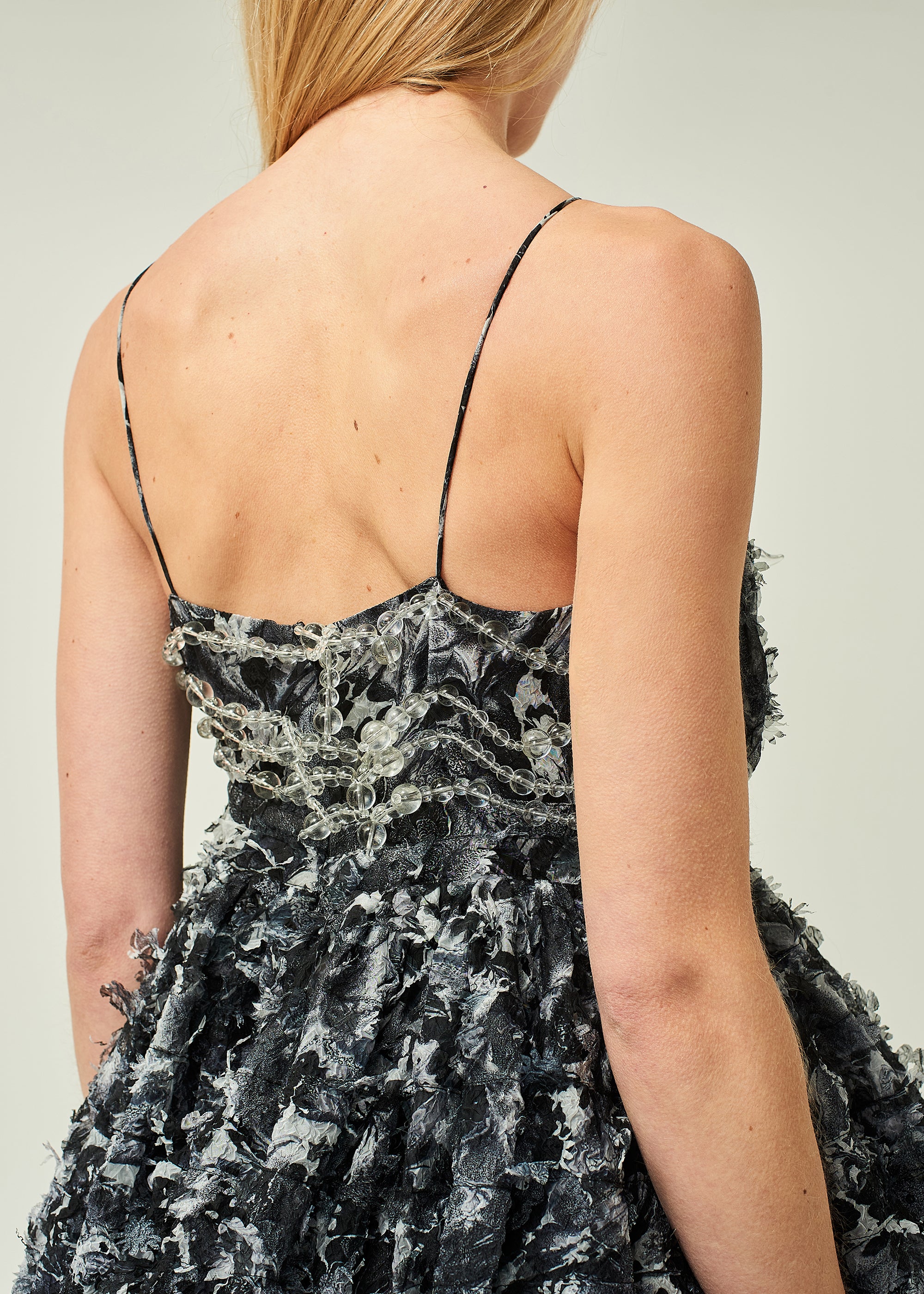 WOMEN SLEEVELESS MIDI BLACK BALL GOWN