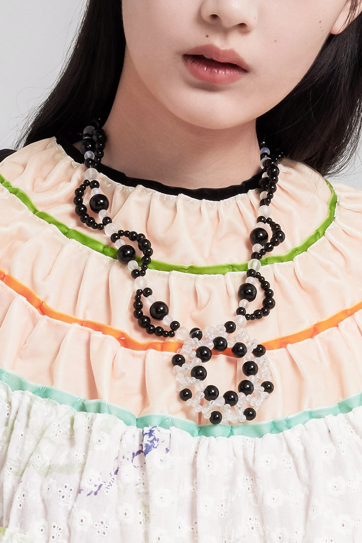 WOMEN GIRL BLACK WHITE BEAD ACCESSORY BUBBLE CIRCLE STAR NECKLACE