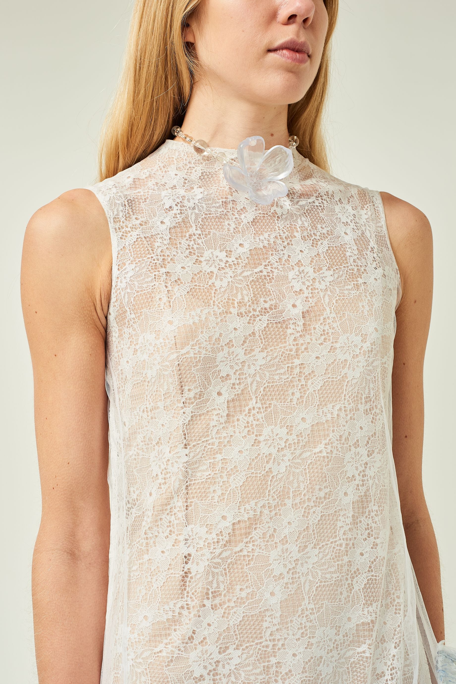 WOMEN HIGHNECK SLEEVELESS WHITE FRILLED LACE EVENING DRESS