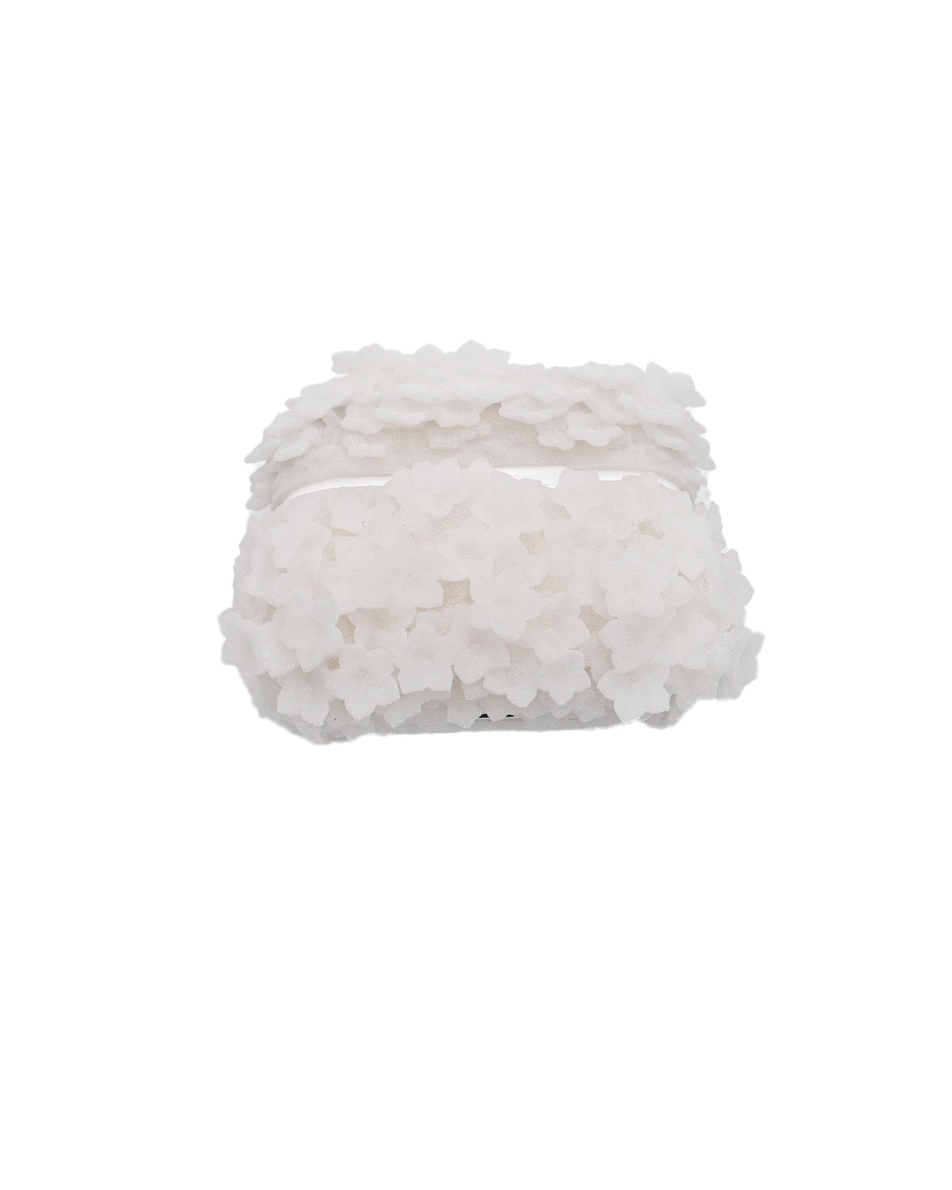 3DPRINTEDFLOWERAIRPODSCASEWHITE