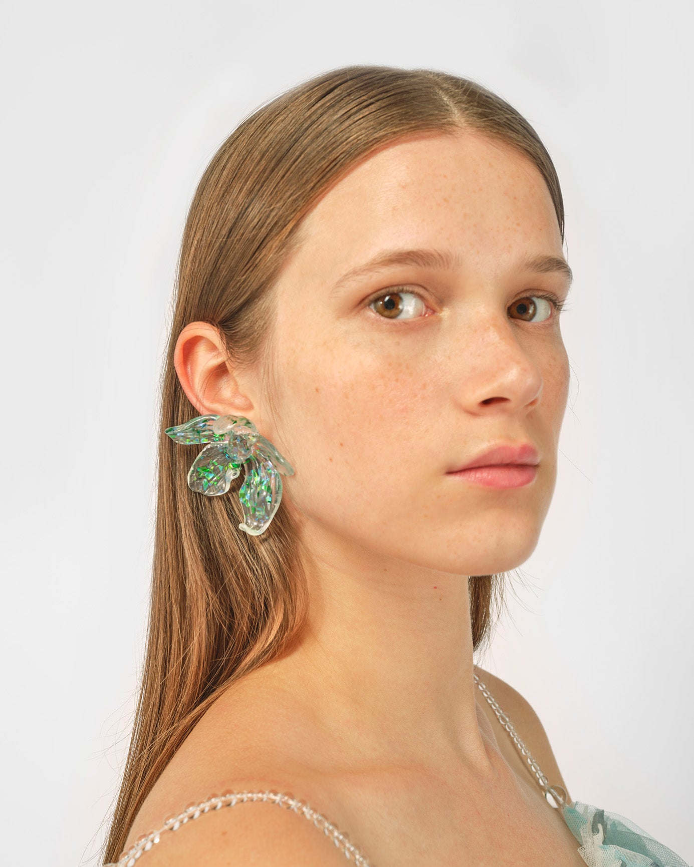 WOMEN GREEN 3D PRINTED SPARKLE FLOWER EARRING WITH SILVER BACK STUD