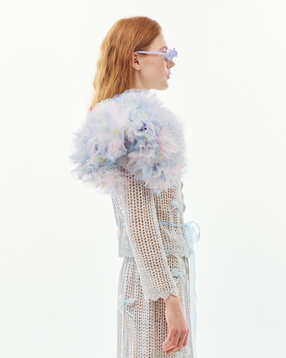 AIR-FLOWERBRIDALSLEEVEright