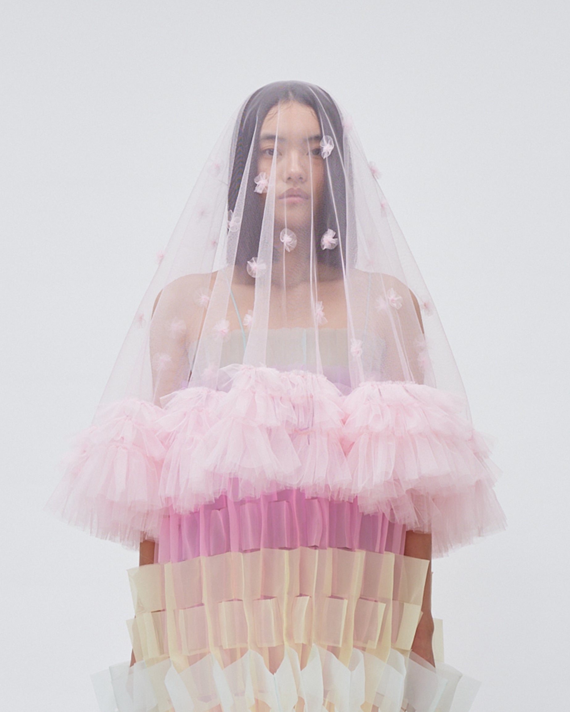WOMEN PINK AIR FLOWER TULLE RUFFLE DROP VEIL WEDDING BRIDAL VEIL HEADPIECE
