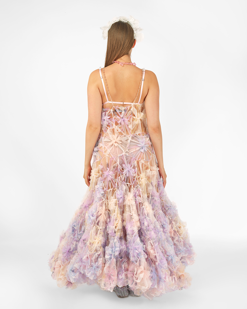 BEADED AIR-WHIRL FLOWER MAXI DRESS BEADED AIR-WHIRL FLOWER MAXI DRESS