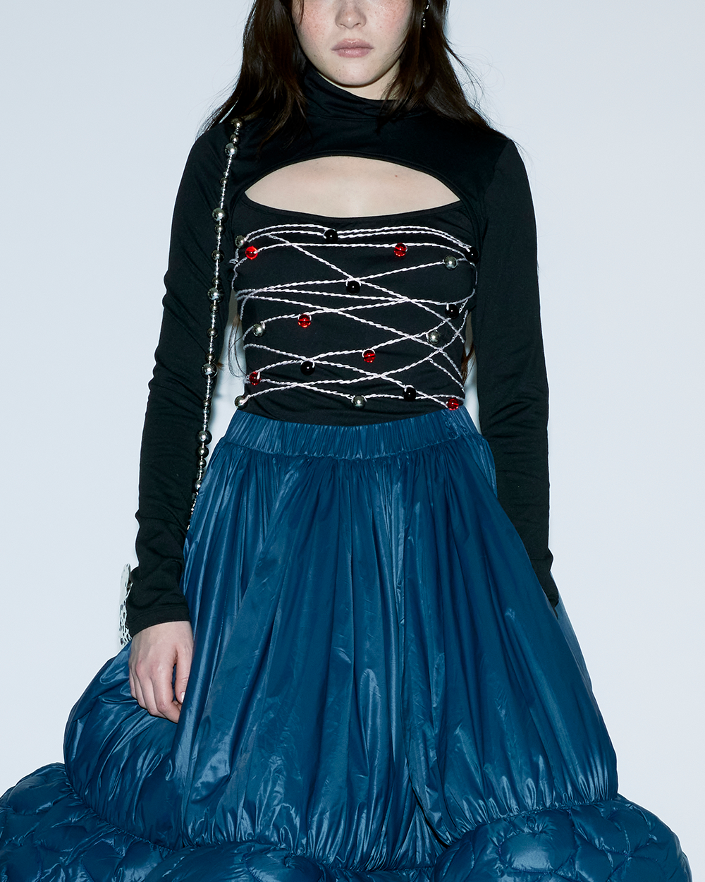 BLACK BEADED FRONT CUT-OUT DETAILS STRETCHY FABRIC LONG-SLEEVE  WOMEN TOP