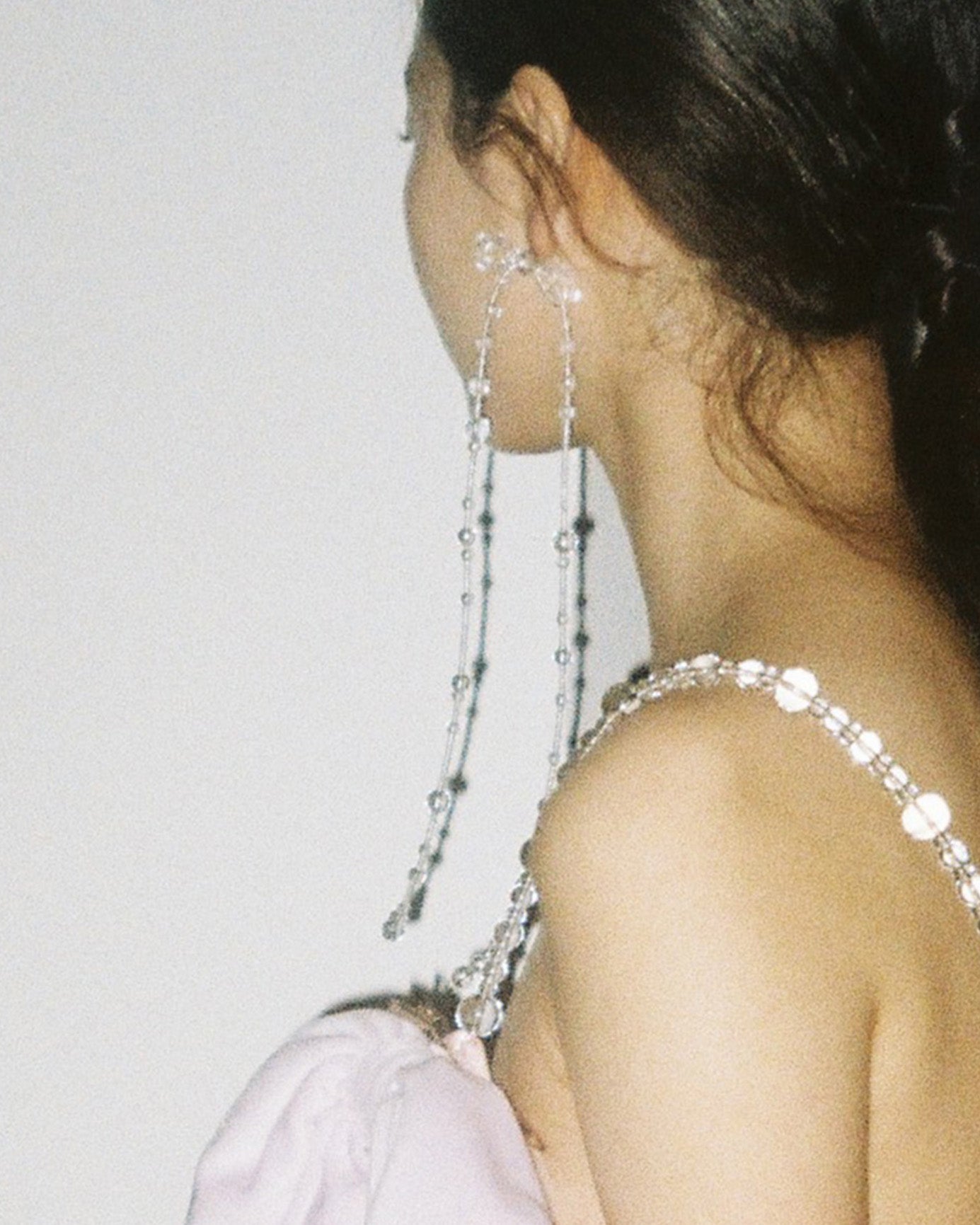 BUBBLEBEADEDBOWDANGLINGEARRINGback