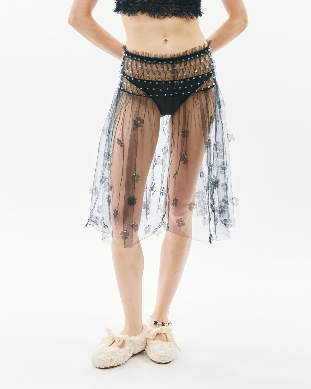 BUBBLESMOCKEDFLOATFLOWERSKIRT_black_front2