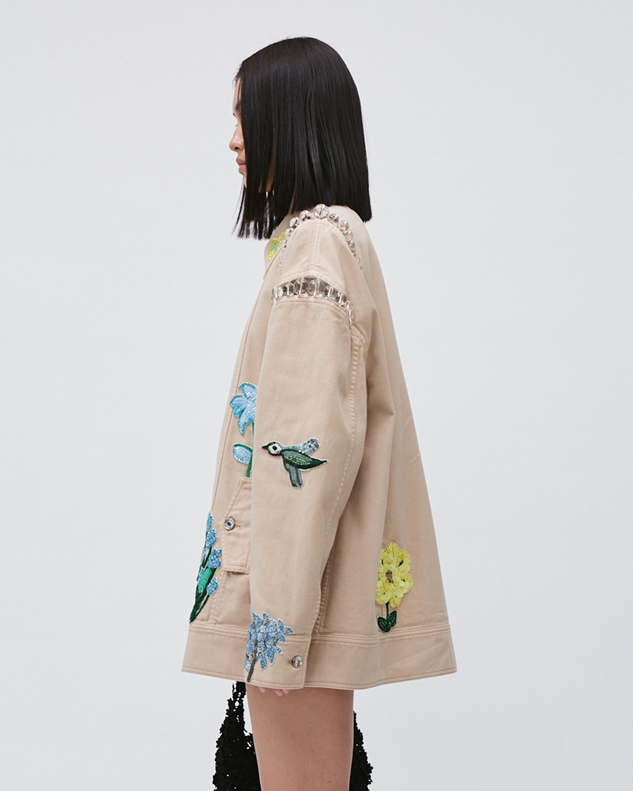 WOMEN'S DENIM JACKET LONG SLEEVE WITH FLOWER SEQUINS EMBROIDERY BEIGE COLOUR WITH BEAD DETAILS AND POCKETS