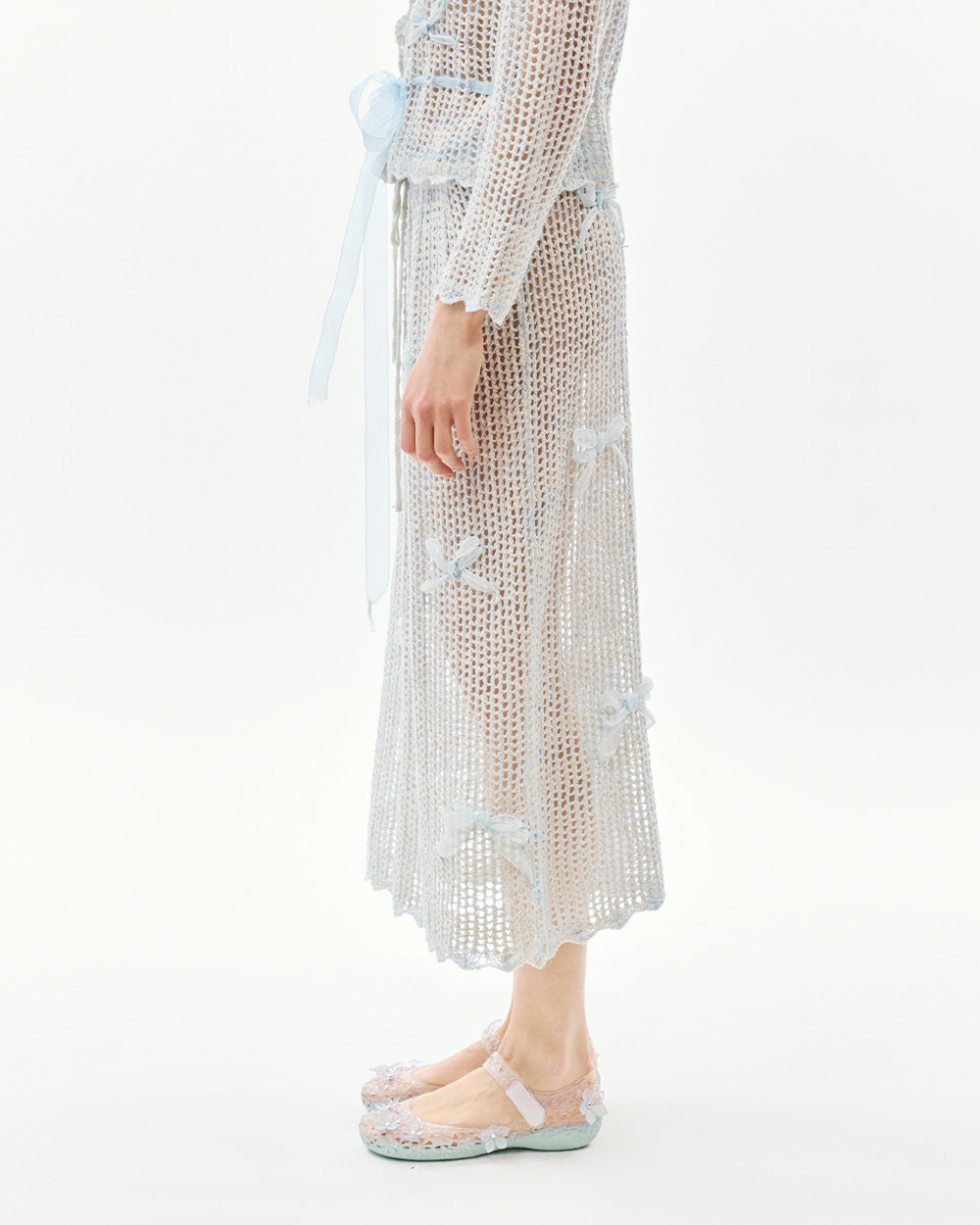 CROCHETBOWNETKNITSKIRT_left