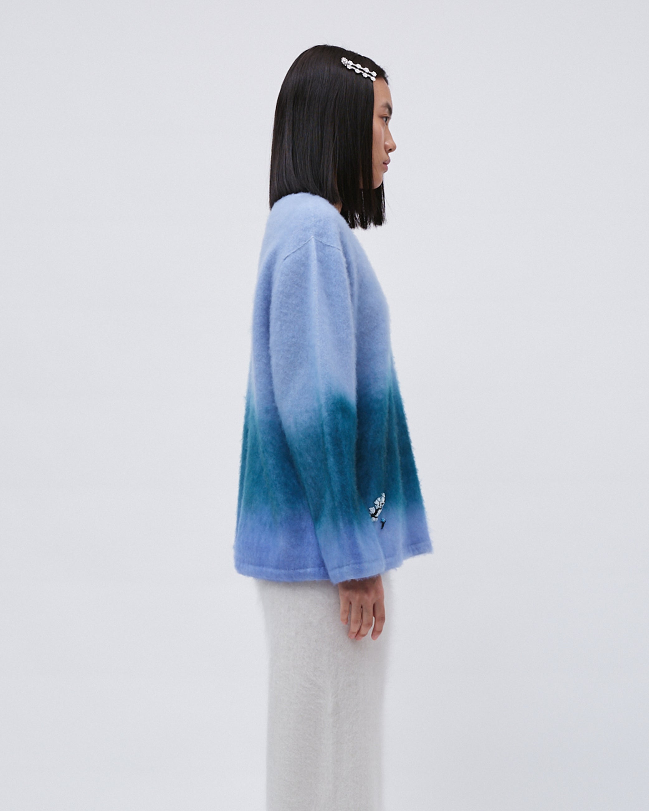 WOMENS JUMPER SWETER TOP GRADIENT KNITED BLUE WITH EMBROIDERY RELAXED FIT