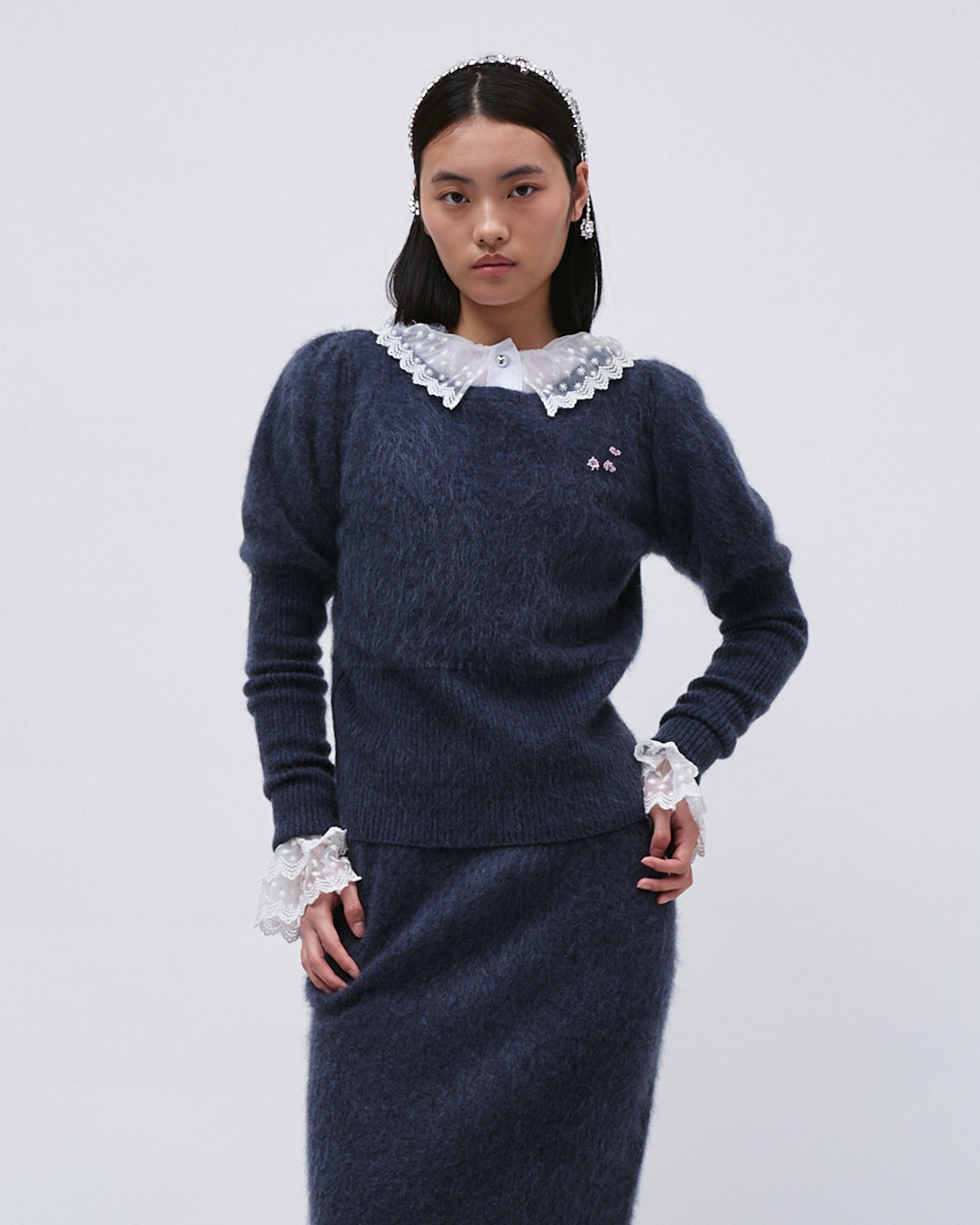 WOMENS KNIT TOP JUMPER SWEATER CASHMERE TOP NAVY WITH FRONT FLOWER EMBROIDERY AND LEG OF MUTTON SLEEVE AND RIB KNIT HEM