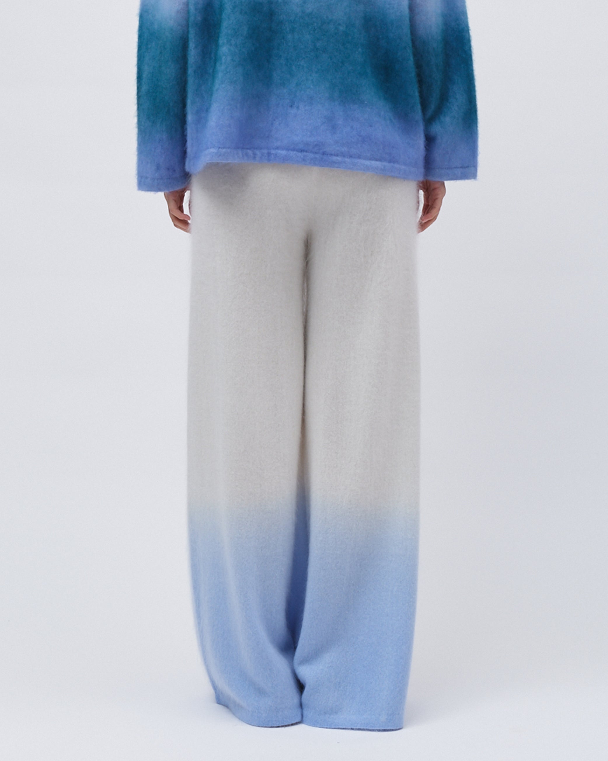 WOMENS KNIT CASHMERE TROUSERS GRADIENT BLUE AND WHITE