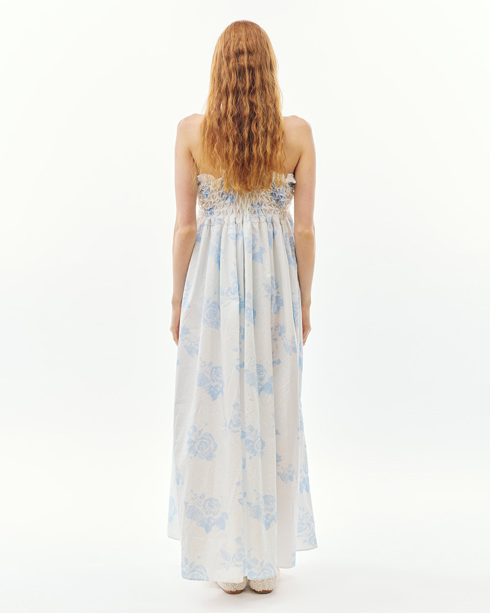 PRINTEDFLORALBUBBLESMOCKEDSTRAPDRESS_back