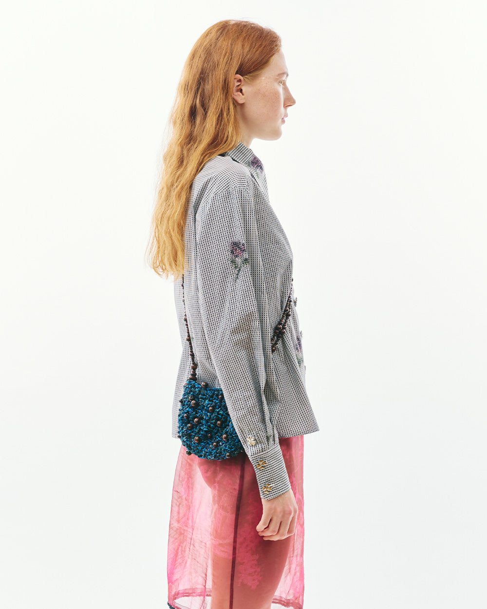 PRINTEDFLORALMONOGRAMSHIRT_black_right