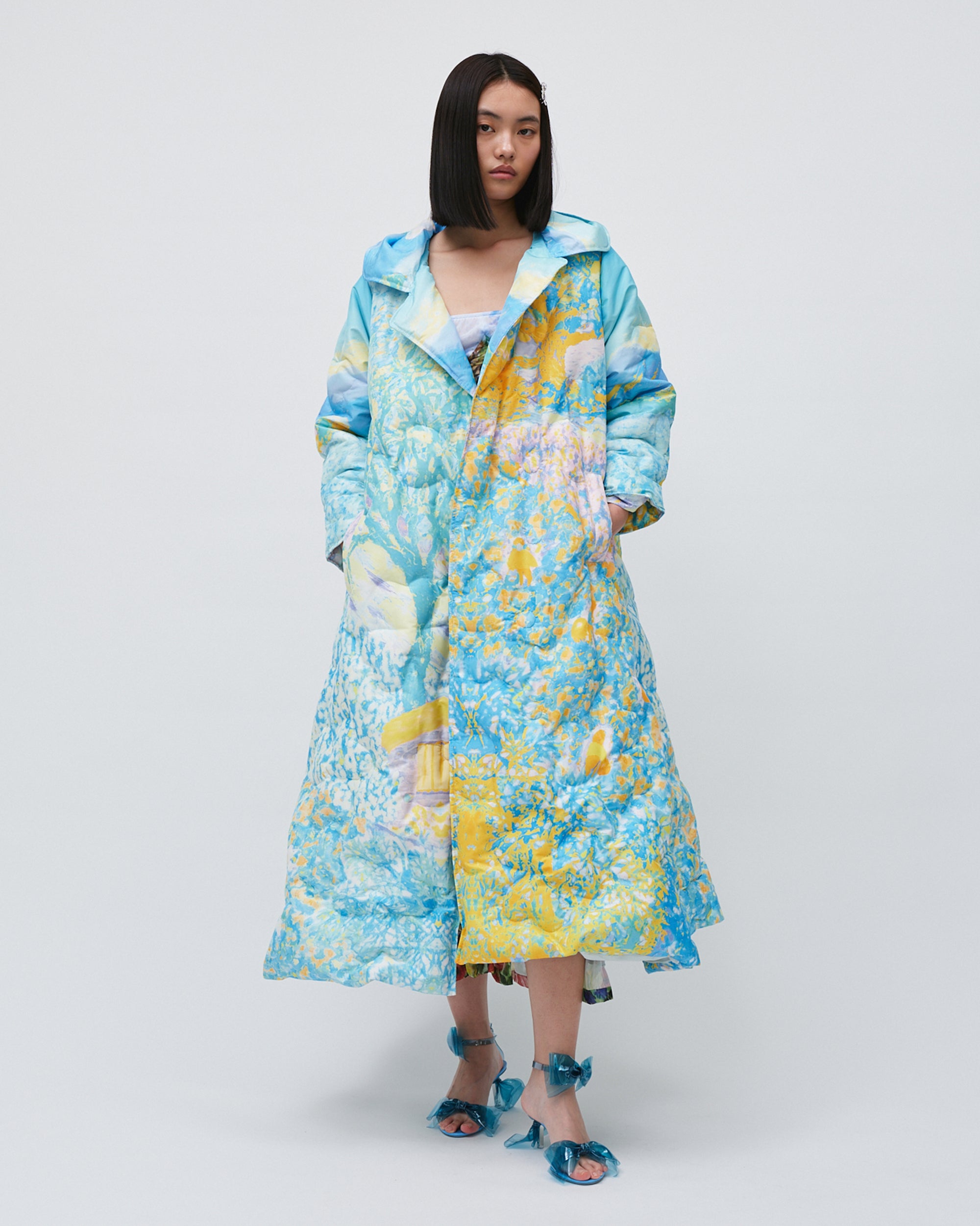 PRINTED HOODED PUFFER LONG COAT
