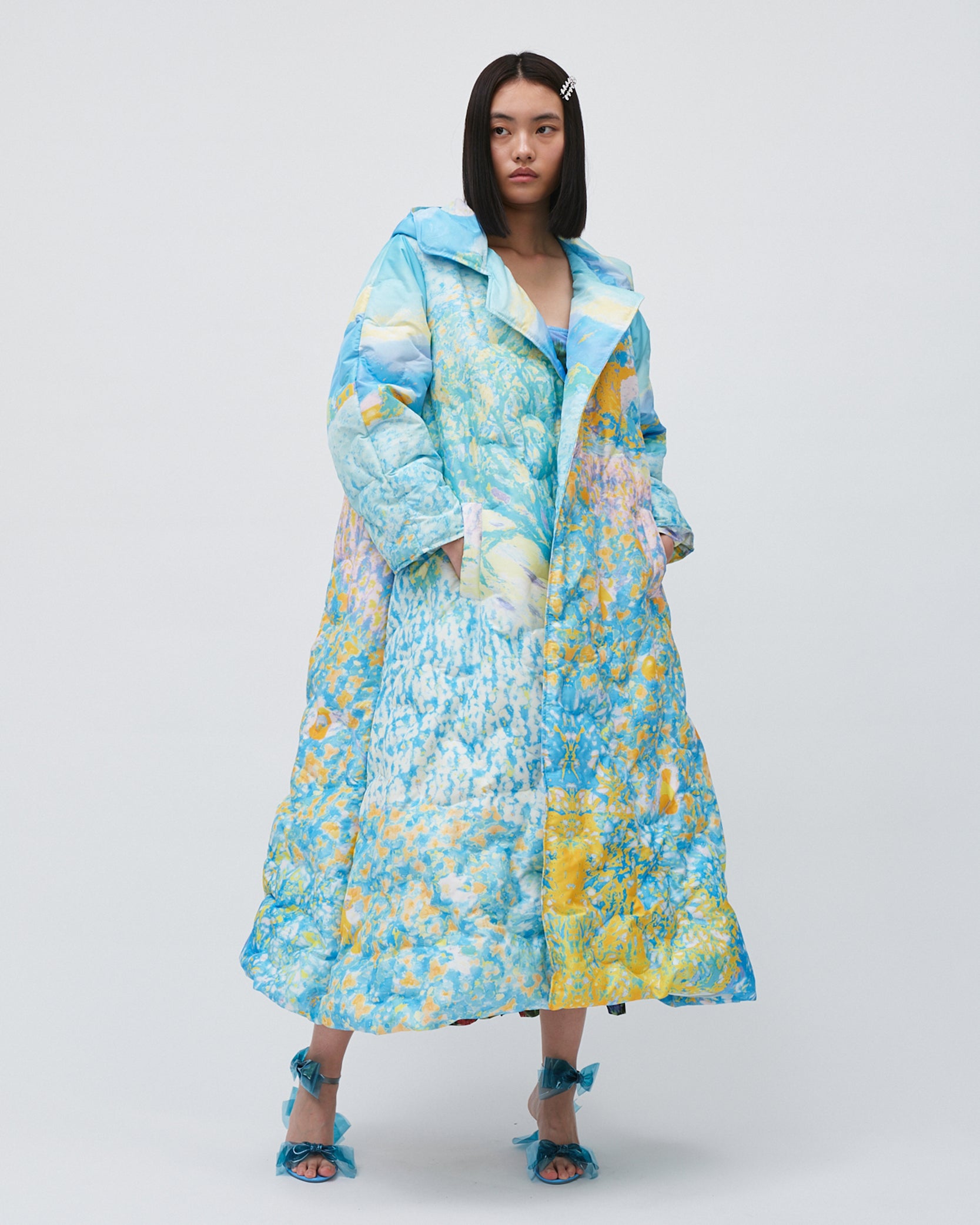 PRINTED HOODED PUFFER LONG COAT
