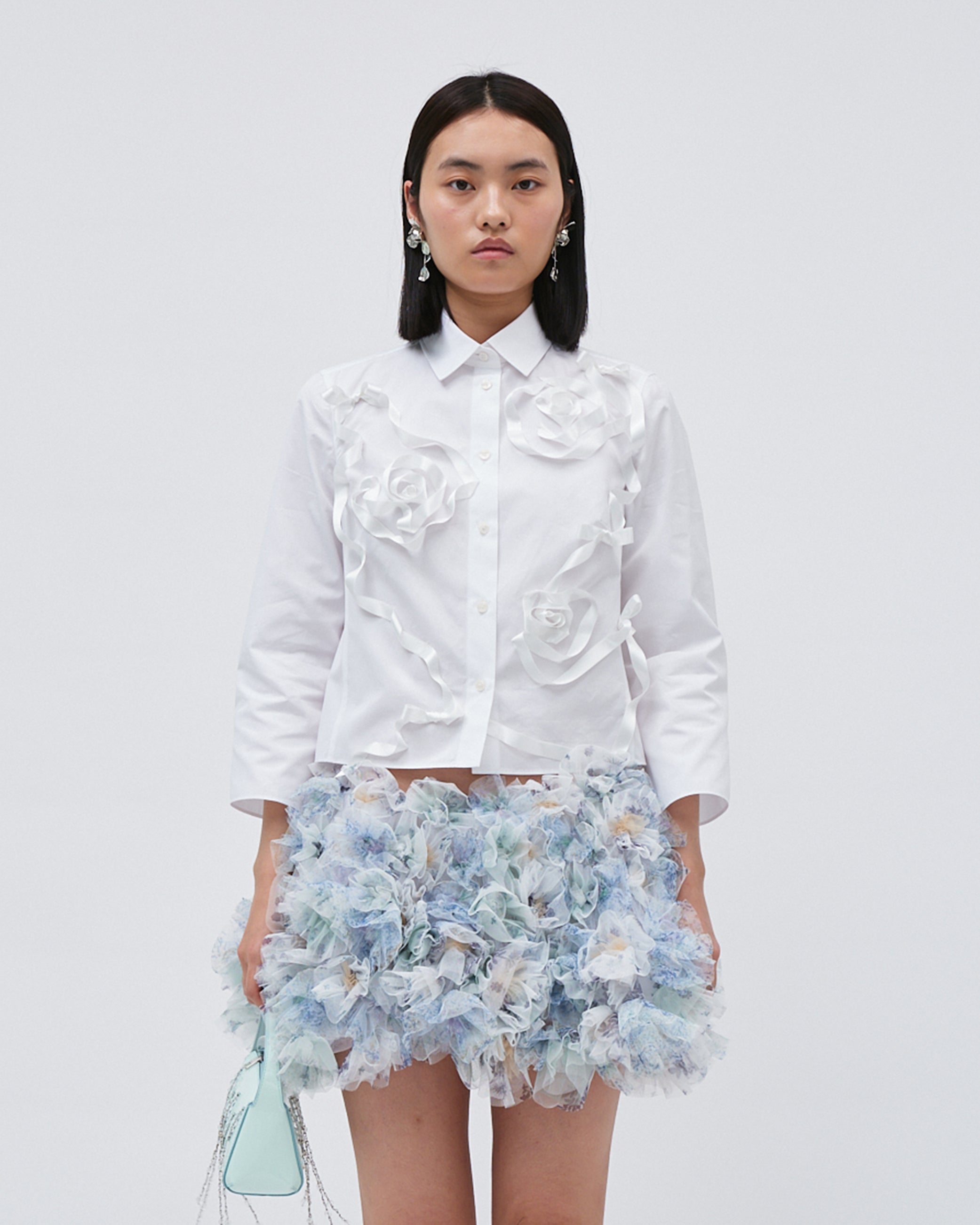 RIBBON FLORAL EMBROIDERED SHIRT