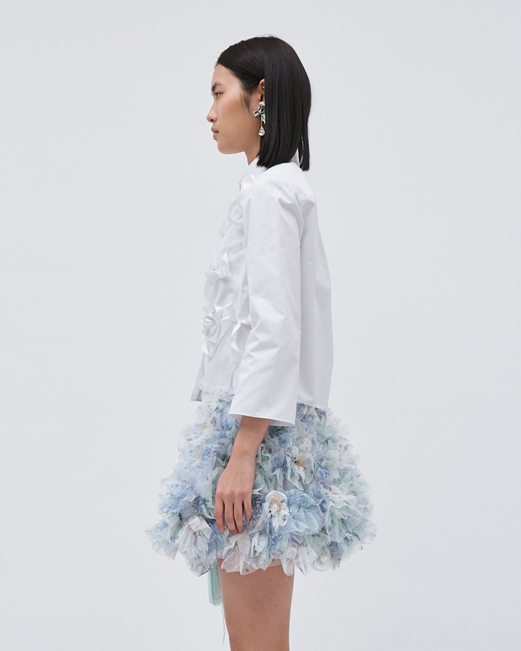 RIBBON FLORAL EMBROIDERED SHIRT