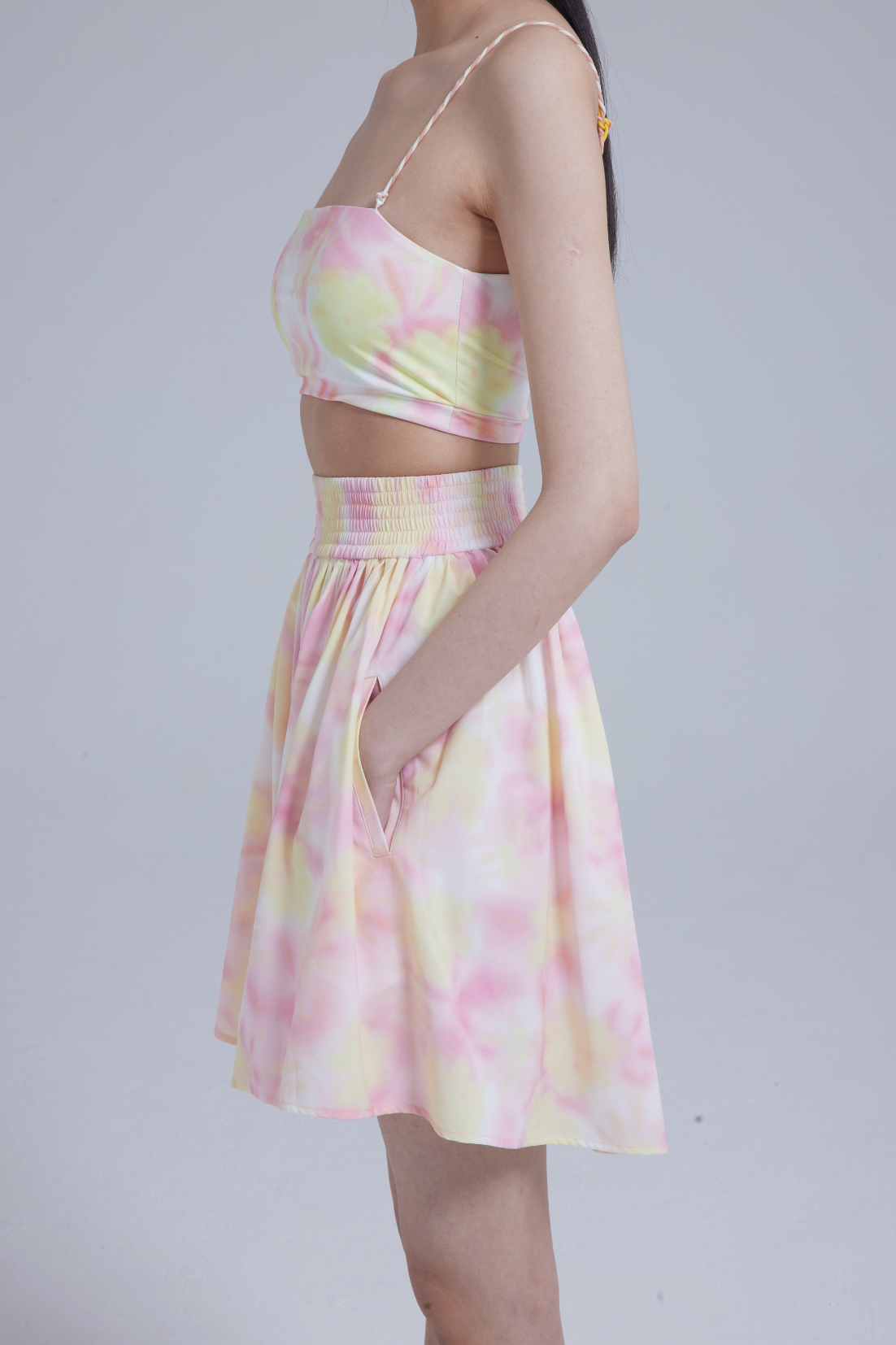 WOMEN GIRL PINK SLEEVELESS CROP STYLE SPORTS BRA TOP WITH TWISTED STRAP