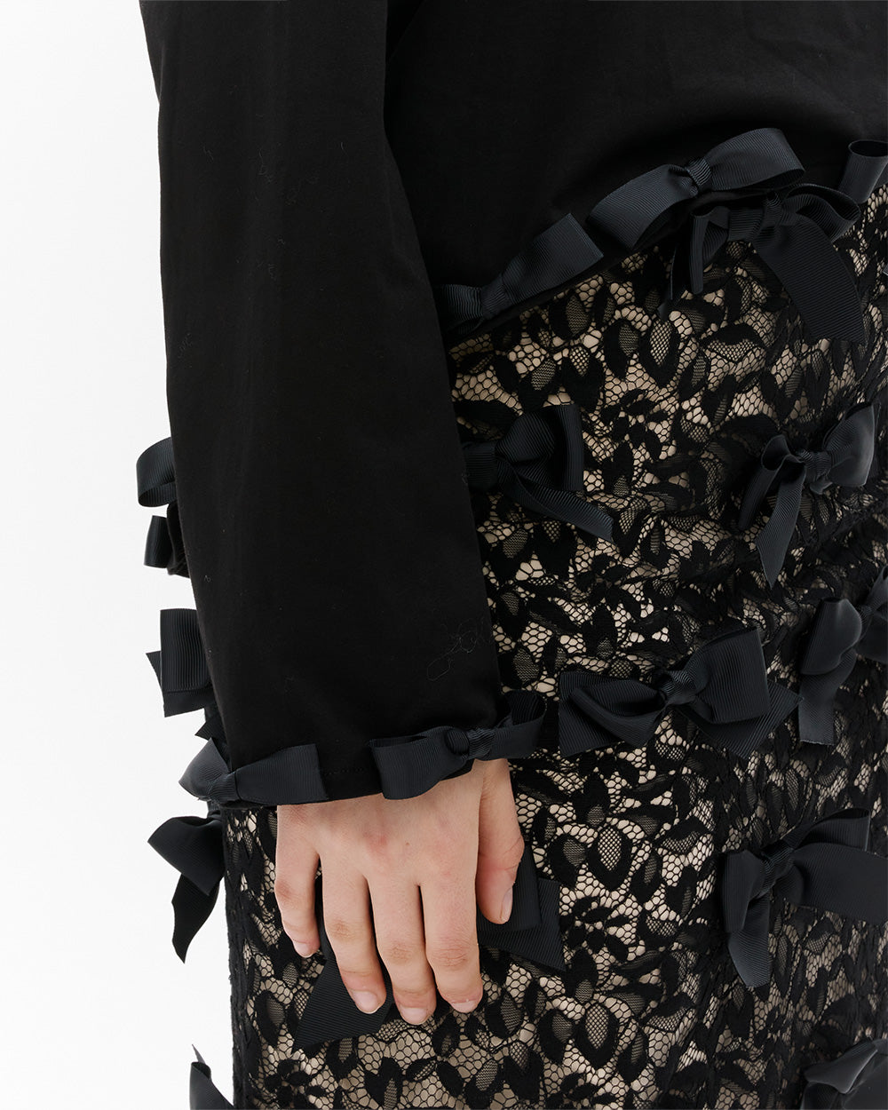 SUSAN FANG BOW LACE PENCIL SKIRT BLACK details