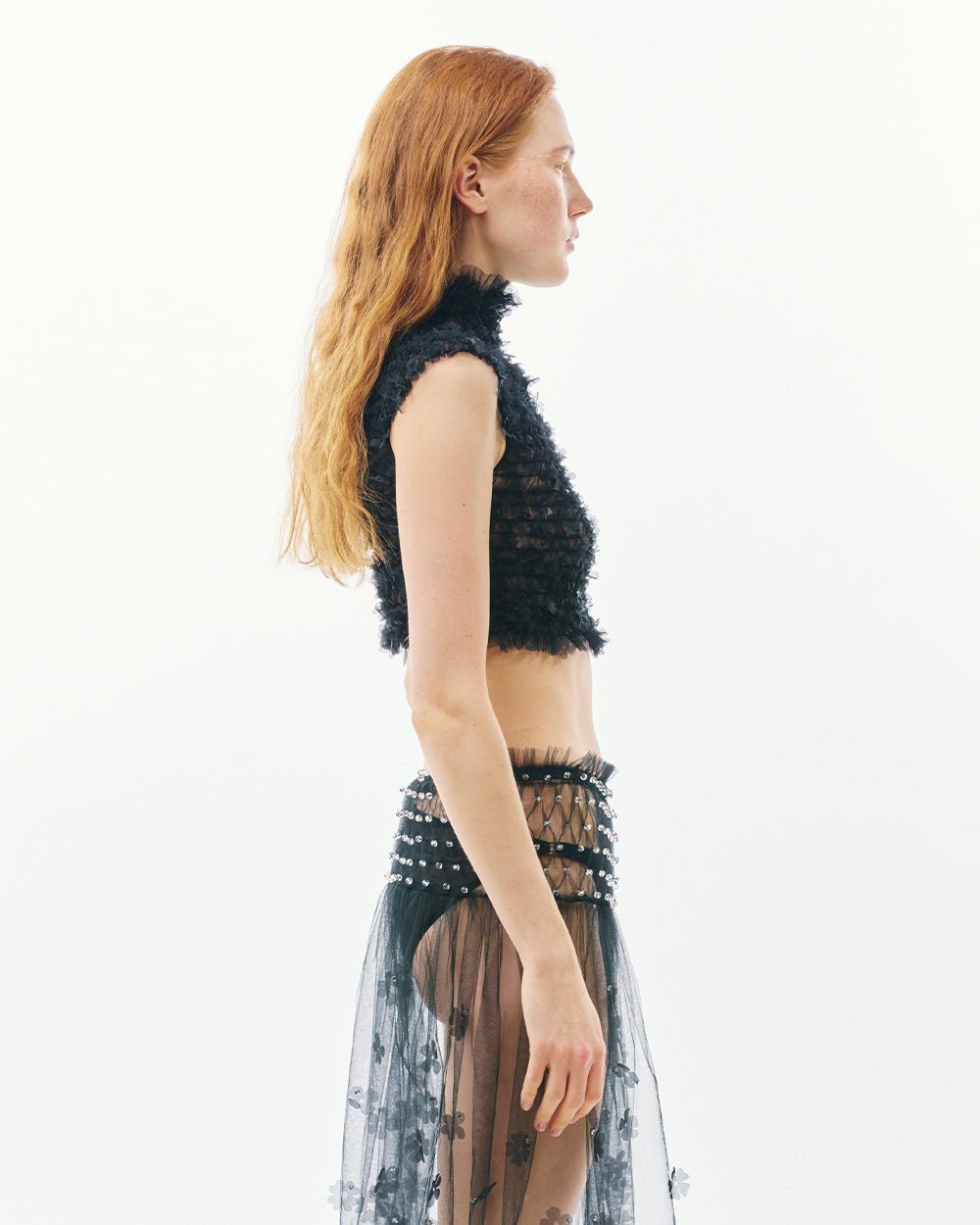 SUSANFANGLASER-CUTFLOWERGATHEREDCROPTOPBLACKRIGHT