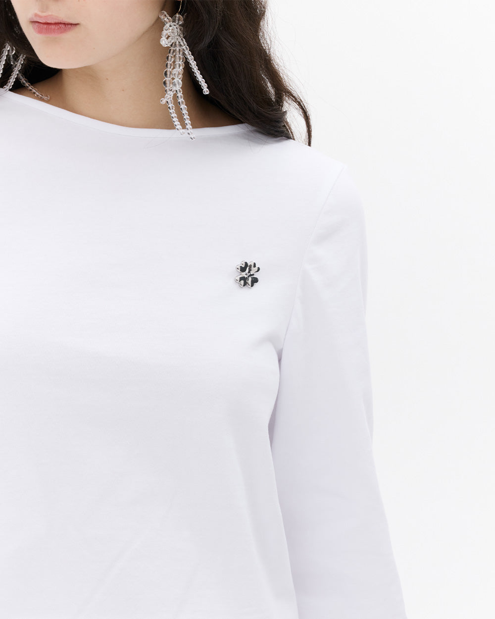 SUSANFANGMONOGRAMBOWTOPpindetail