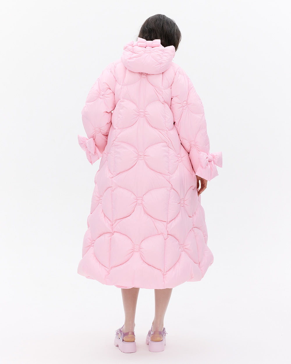 SUSANFANGQUILTEDBOWHOODEDPUFFERJACKETback