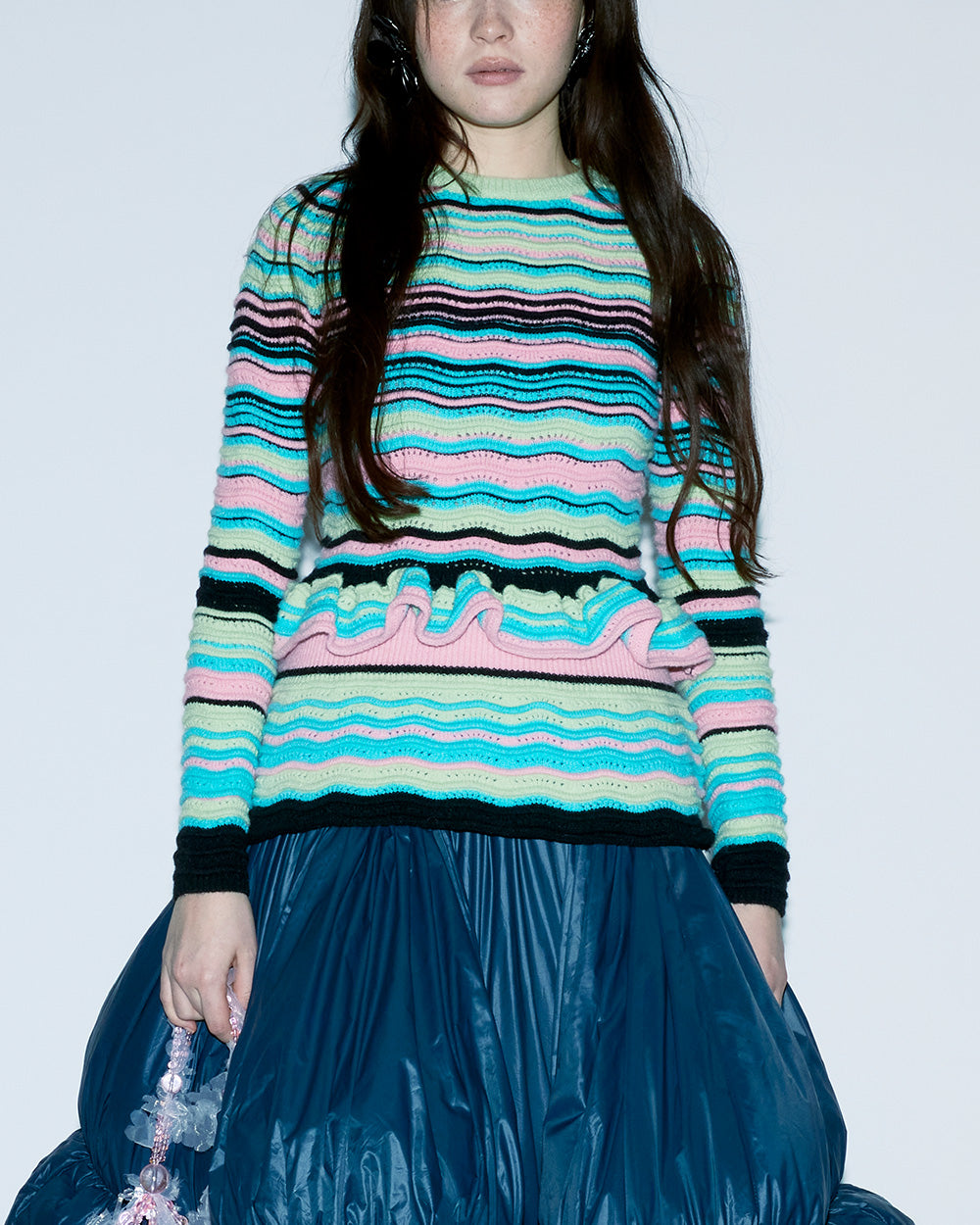 STRIPED WAVE KNIT TOP