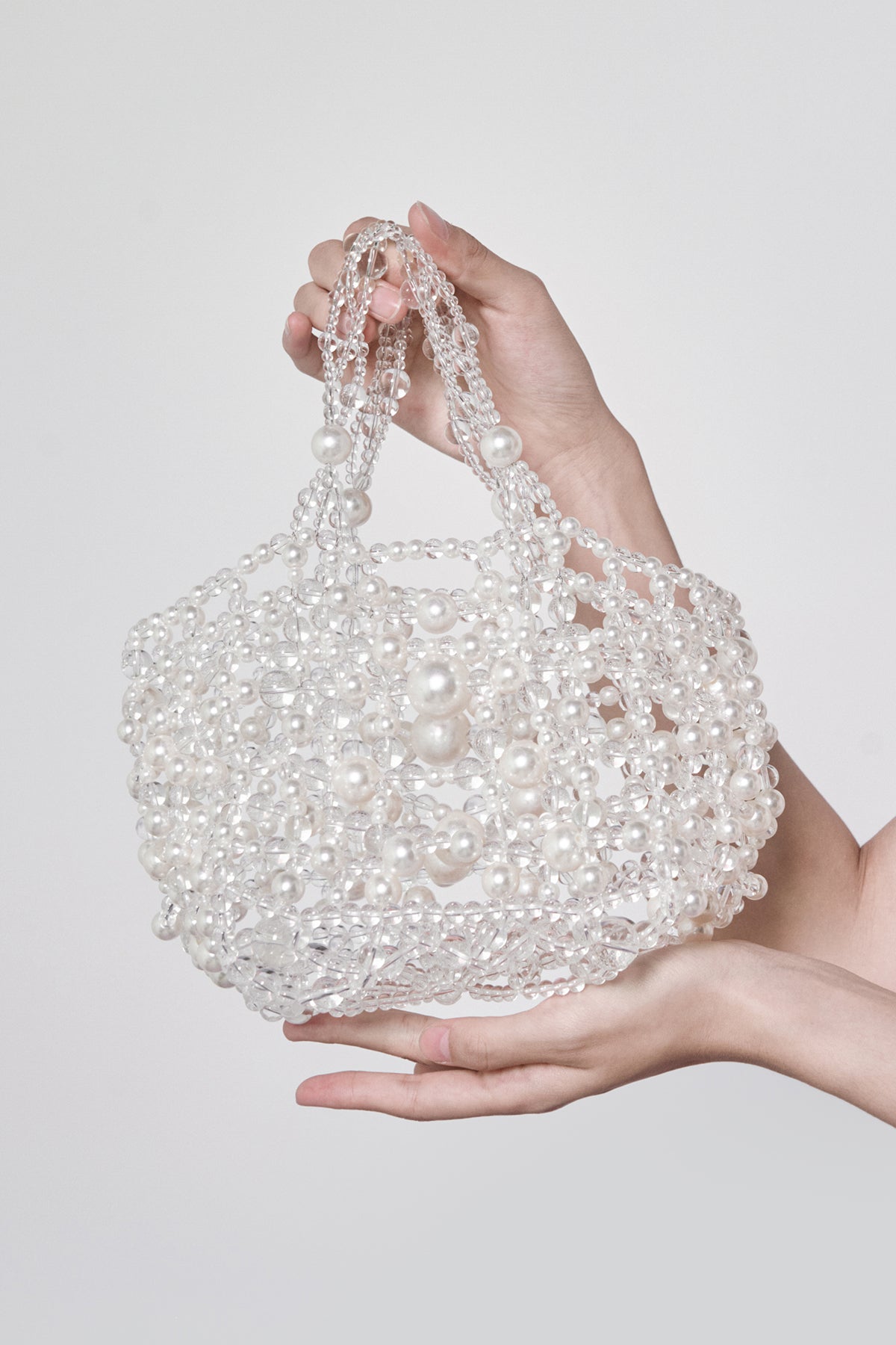 WOMEN GIRL PUSE MINI CLEAR BEADS BUBBLE PEARL BASKET BAG