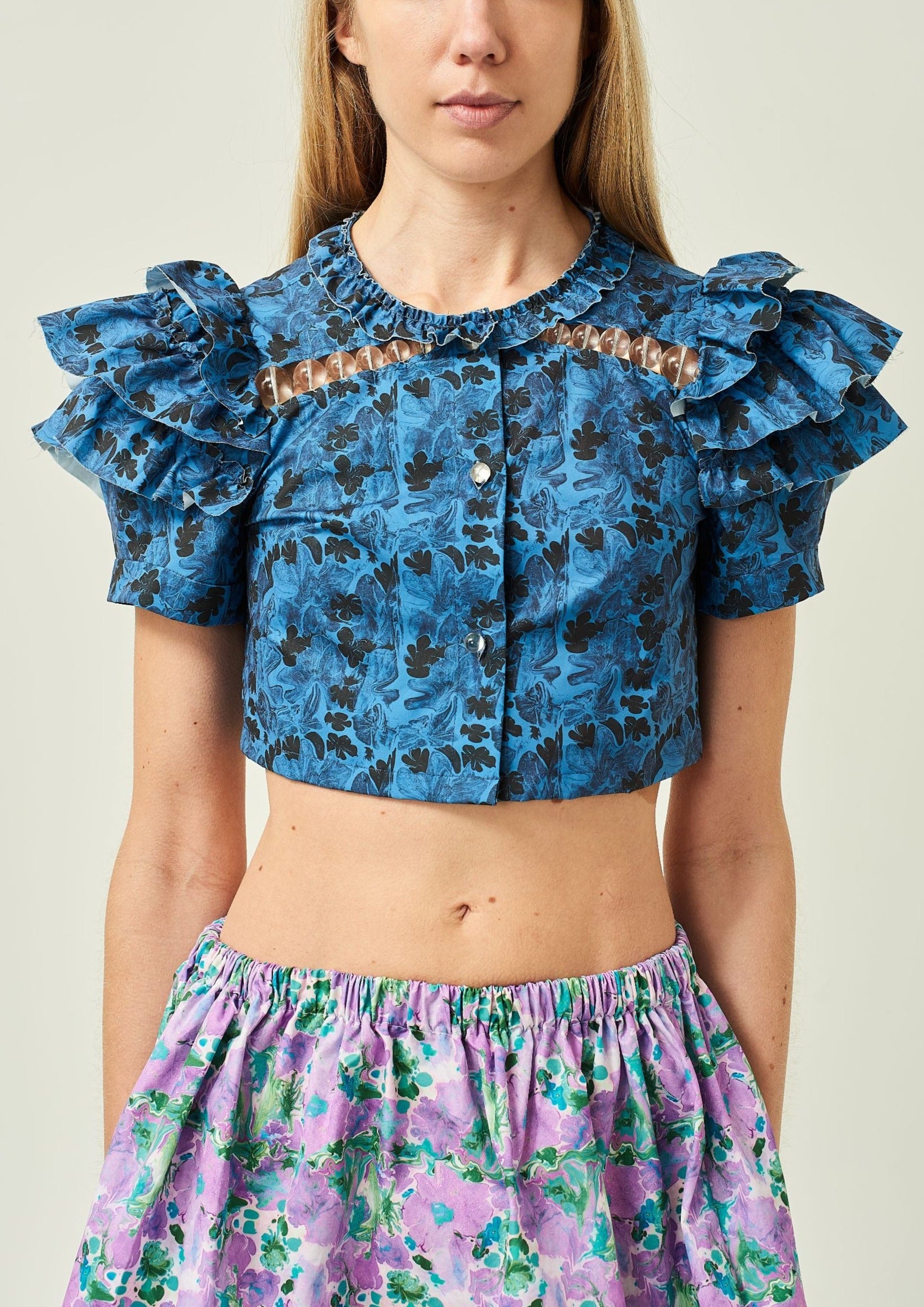 WOMEN CROP STYLE NAVY SLEEVE FLORAL PRINTED RUFFLE TOP