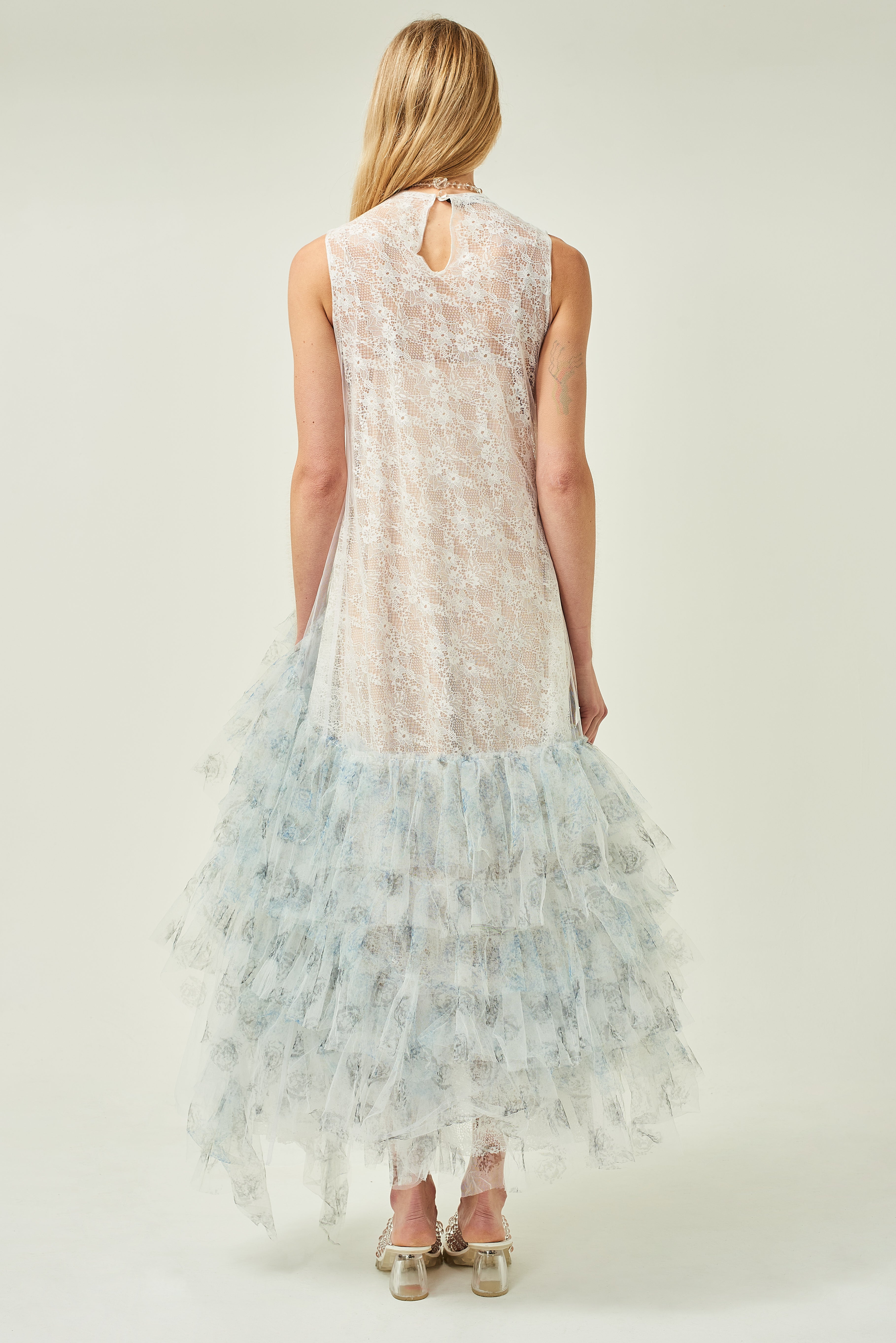 WOMEN HIGHNECK SLEEVELESS WHITE FRILLED LACE EVENING DRESS