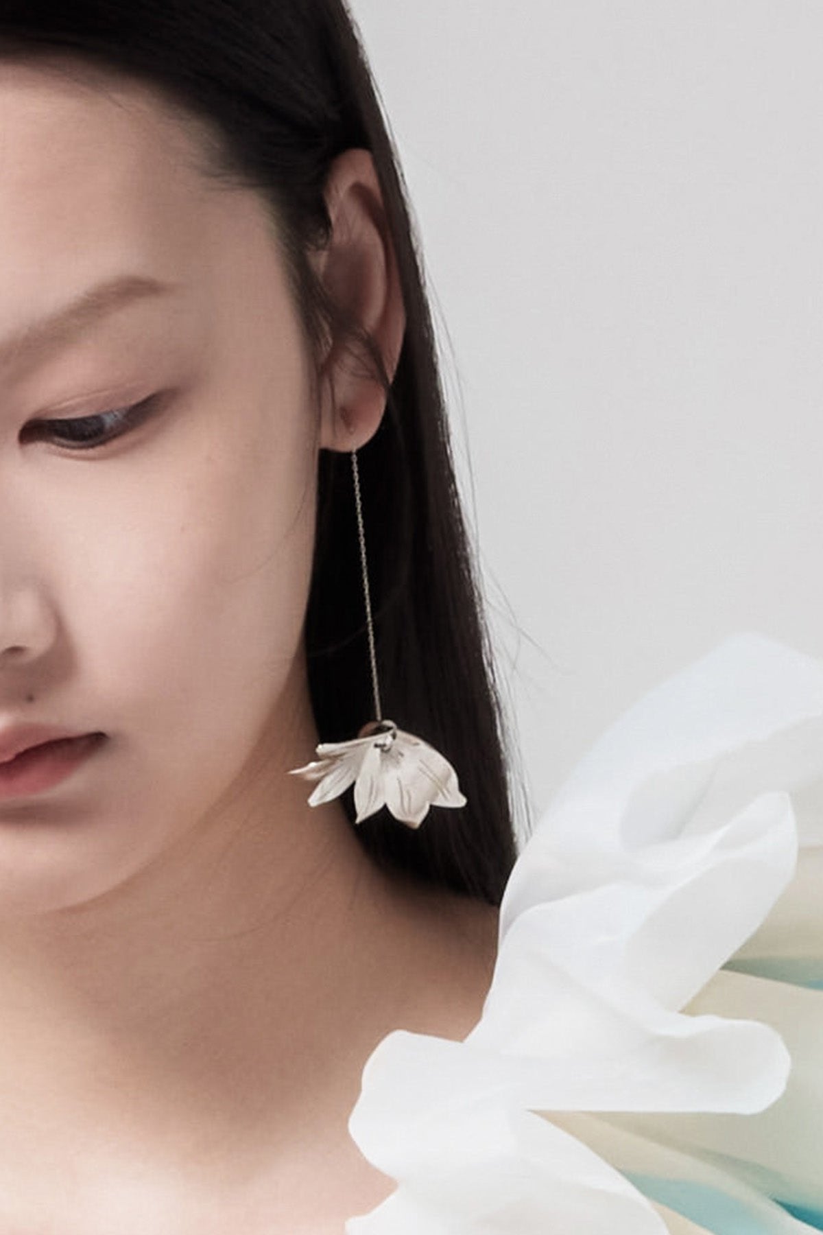 WOMEN GIRL ACCESSORY STYLE GOLDEN LOTUS LOVE WISH EARRING