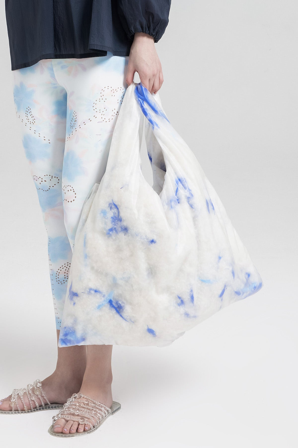 WOMEN GIRL PURSE BAG WHITE BLUE PUFFER FEATHER TOTE
